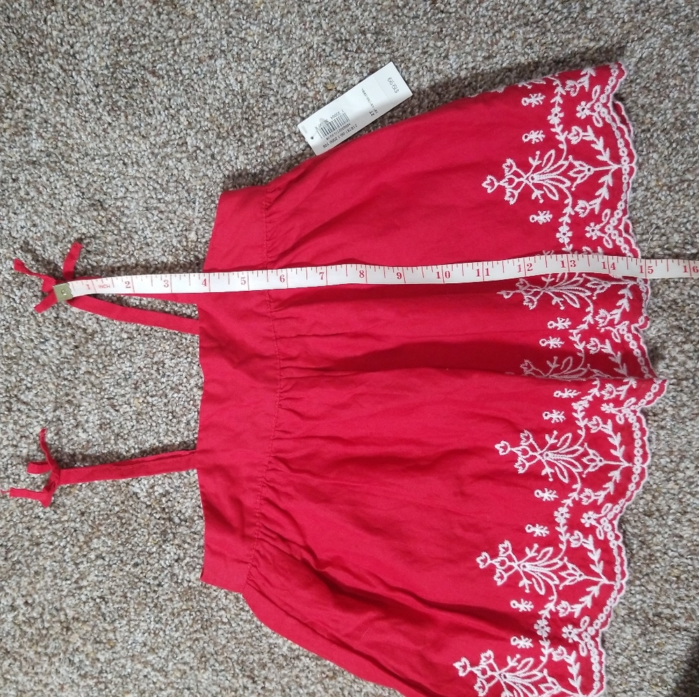 Old Navy Toddler Girl Embroidered Red Top 2T - Picture 8 of 8